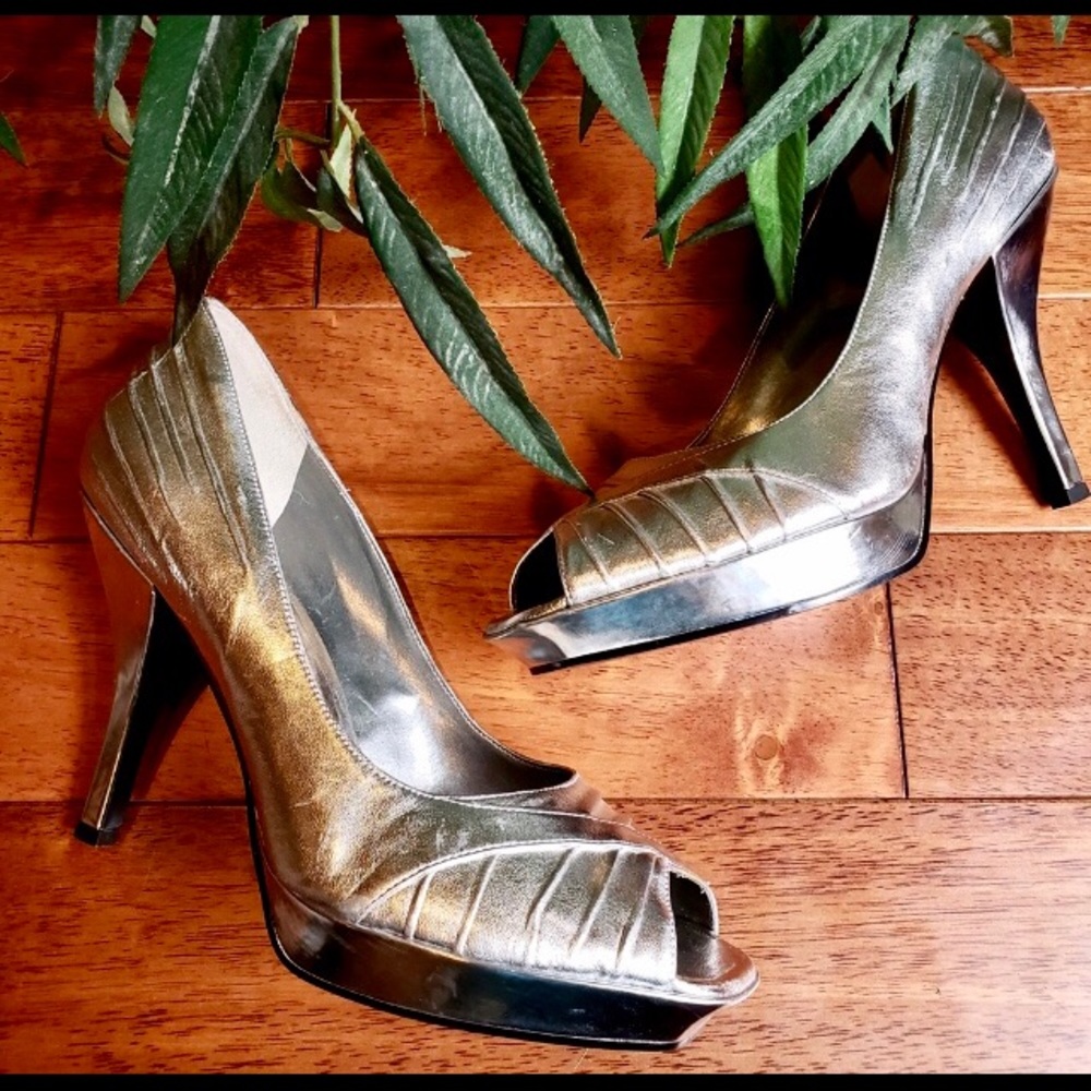Guess Heels